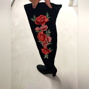 Ladies boots